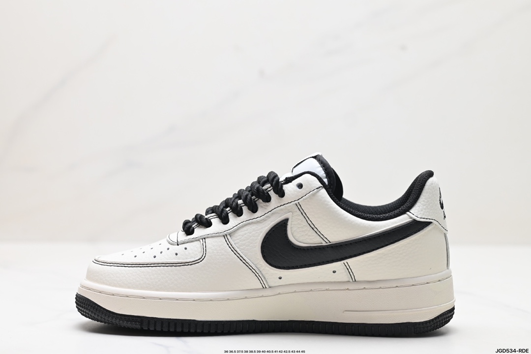 Nike Air Force 1 Shoes